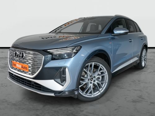 AUDI Q4