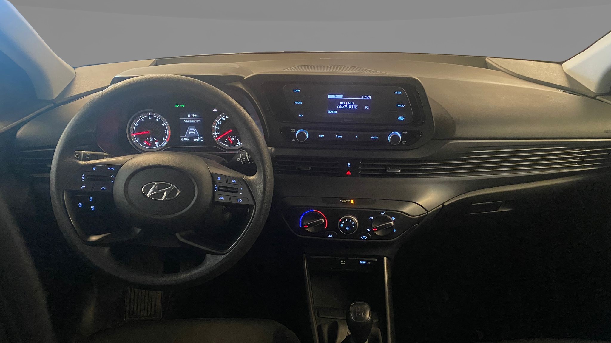 HYUNDAI Bayon