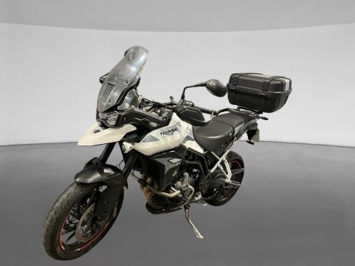 TRIUMPH Tiger 900