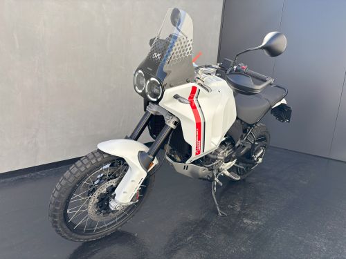 DUCATI Desert X