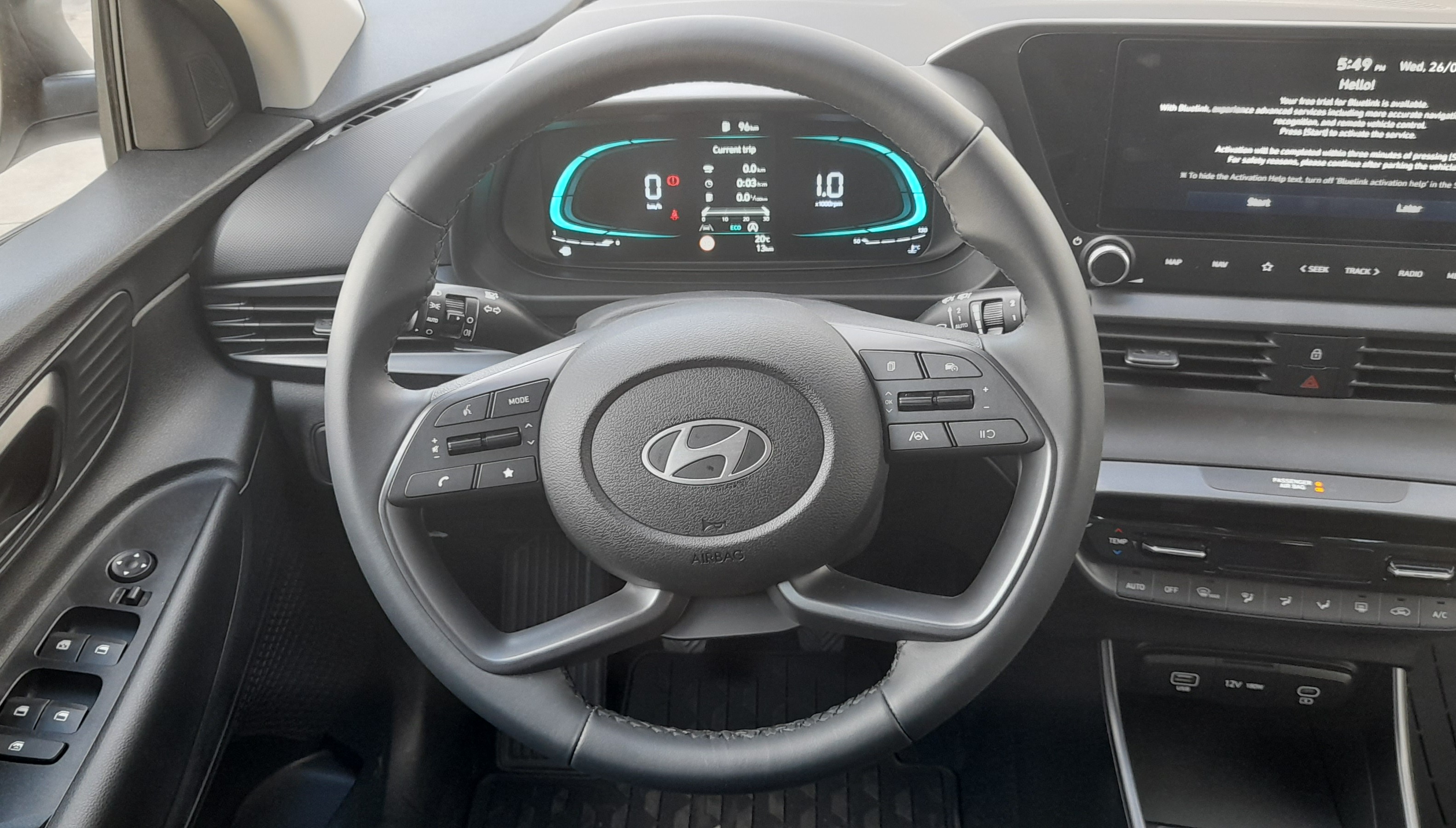 HYUNDAI Bayon
