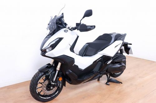 HONDA MOTOS ADV350