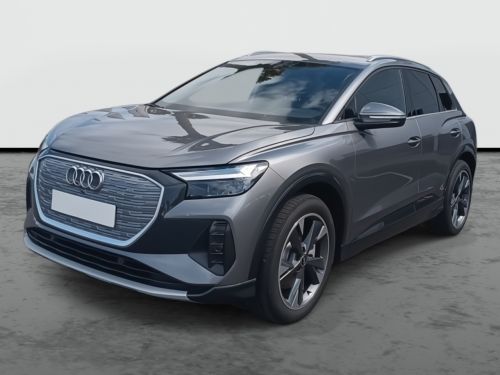 AUDI Q4