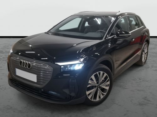 AUDI Q4