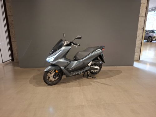 HONDA MOTOS PCX