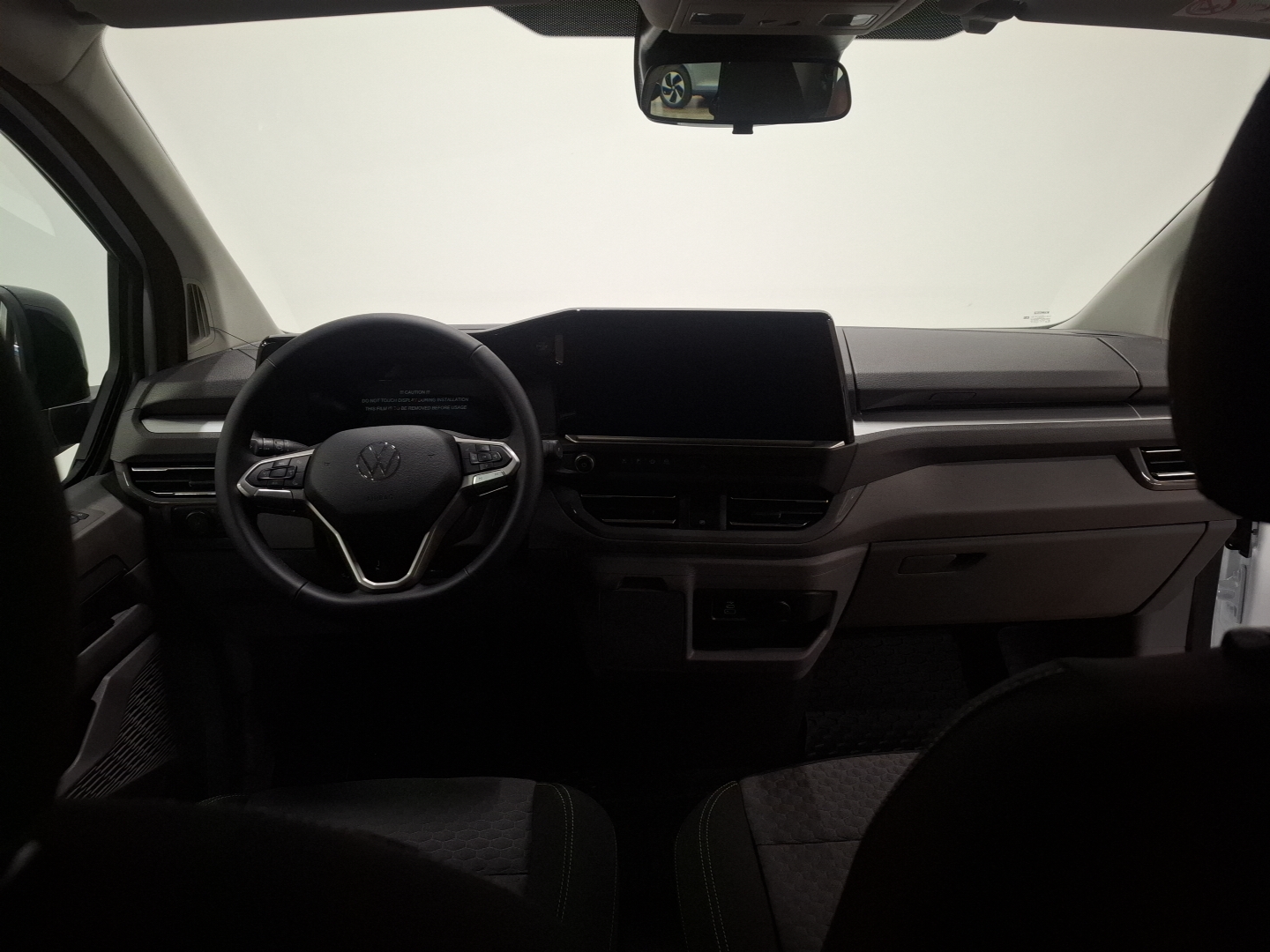 VW COMERCIALES Caravelle BEV Ch. Medio