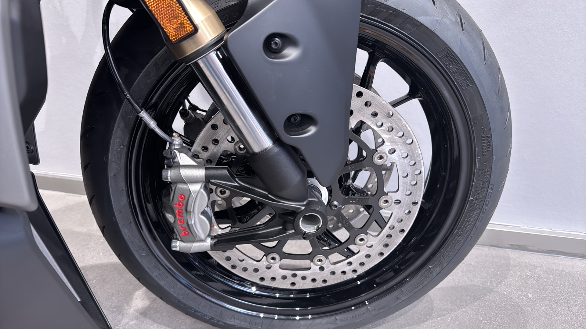 DUCATI Streetfighter