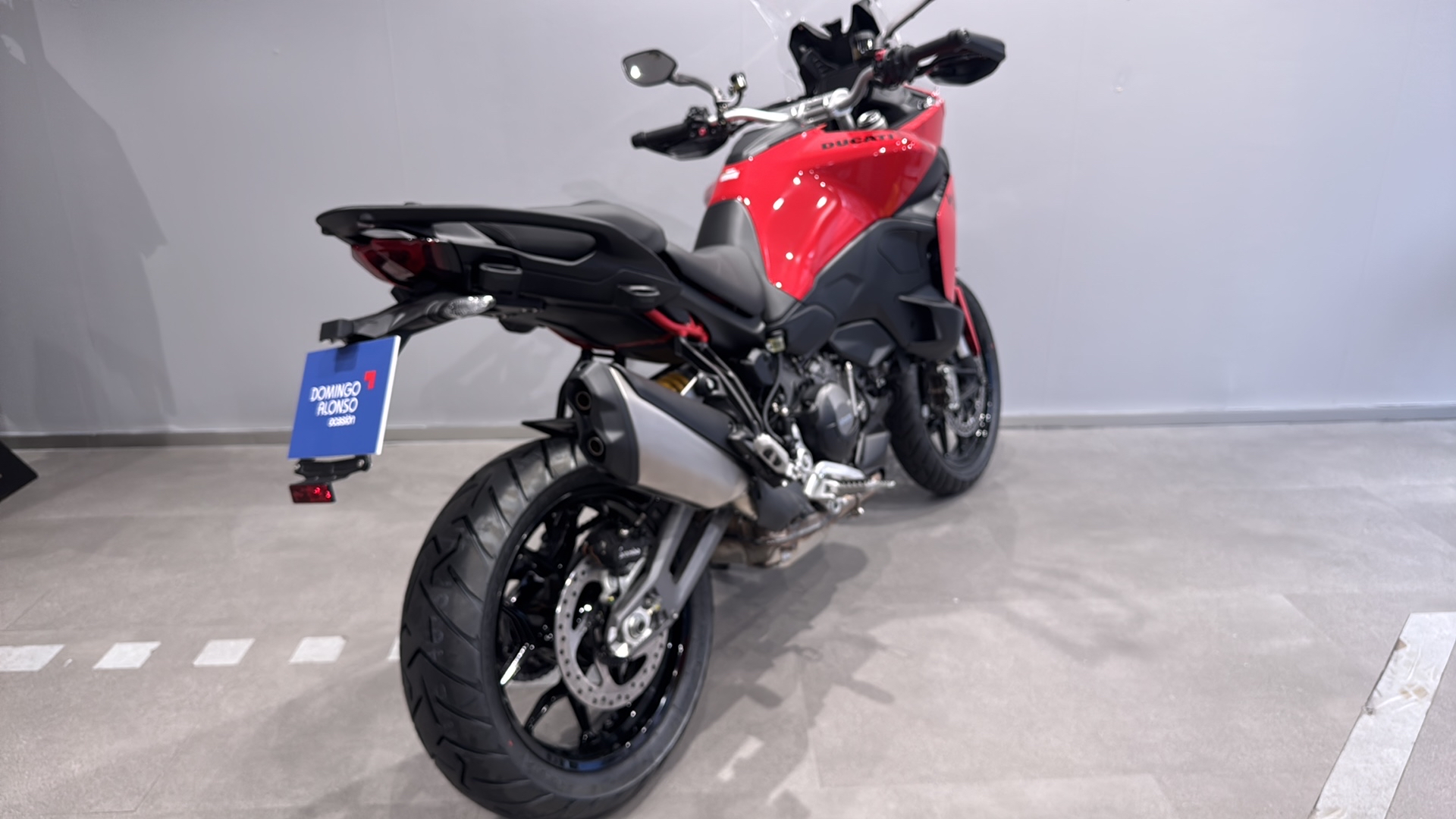 DUCATI Multistrada V2