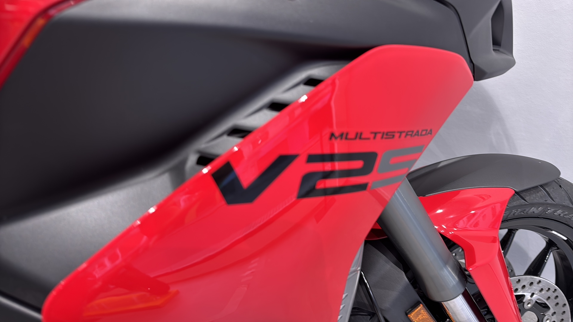 DUCATI Multistrada V2