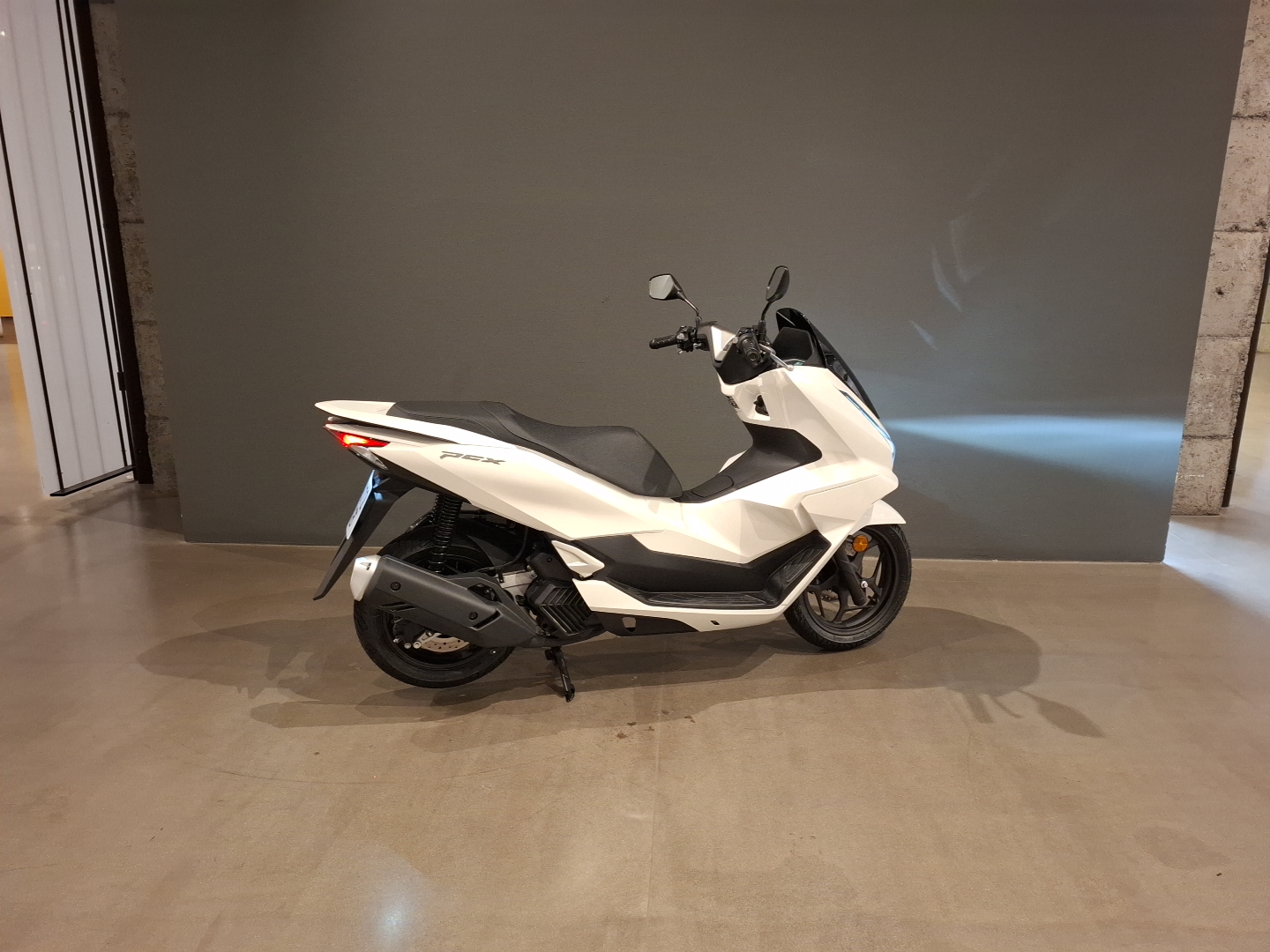 HONDA MOTOS PCX