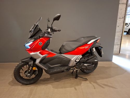 VOGE SR1 125