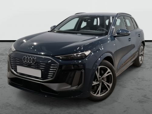 AUDI Q6