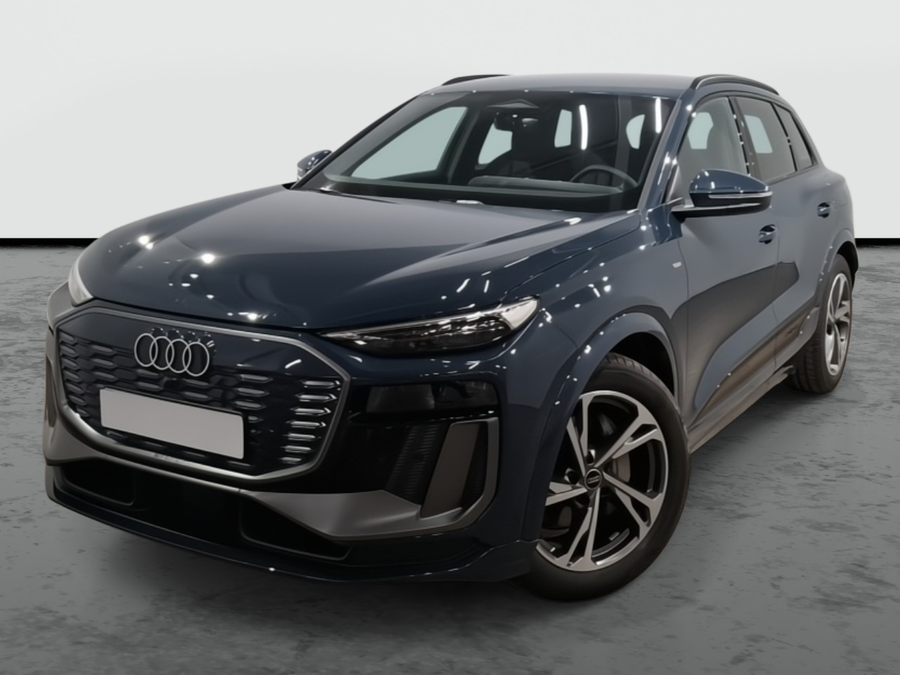 AUDI Q6