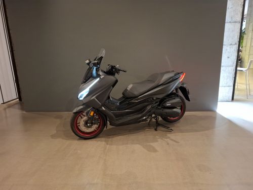 HONDA MOTOS Forza 125