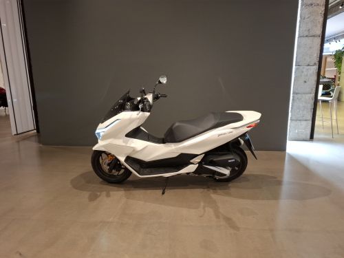 HONDA MOTOS PCX