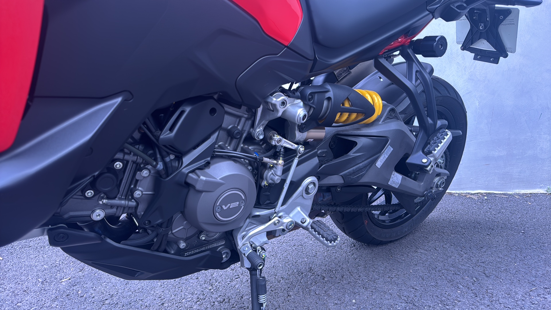 DUCATI Multistrada V2