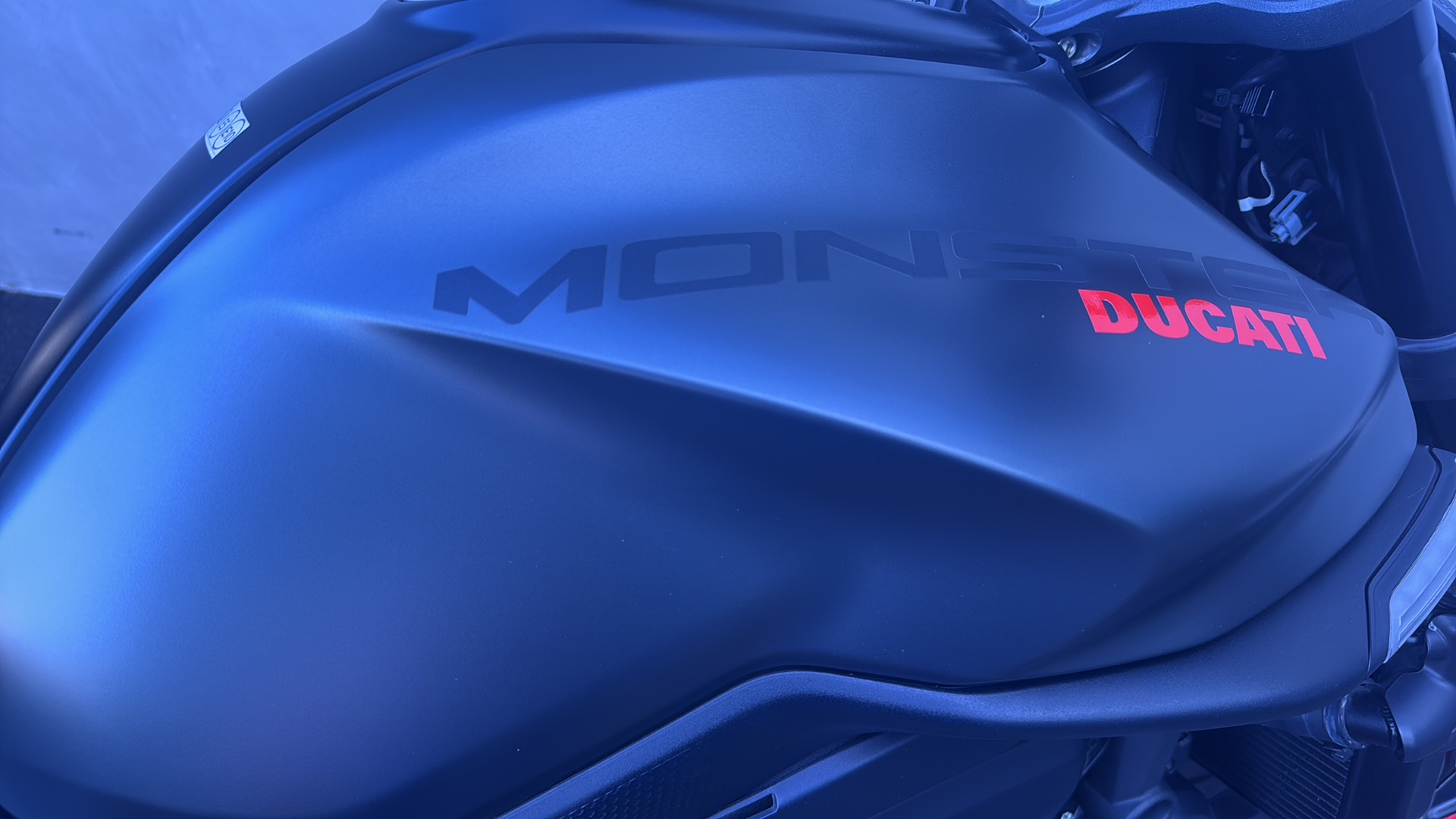 DUCATI Monster 