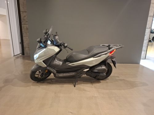 HONDA MOTOS Forza 125