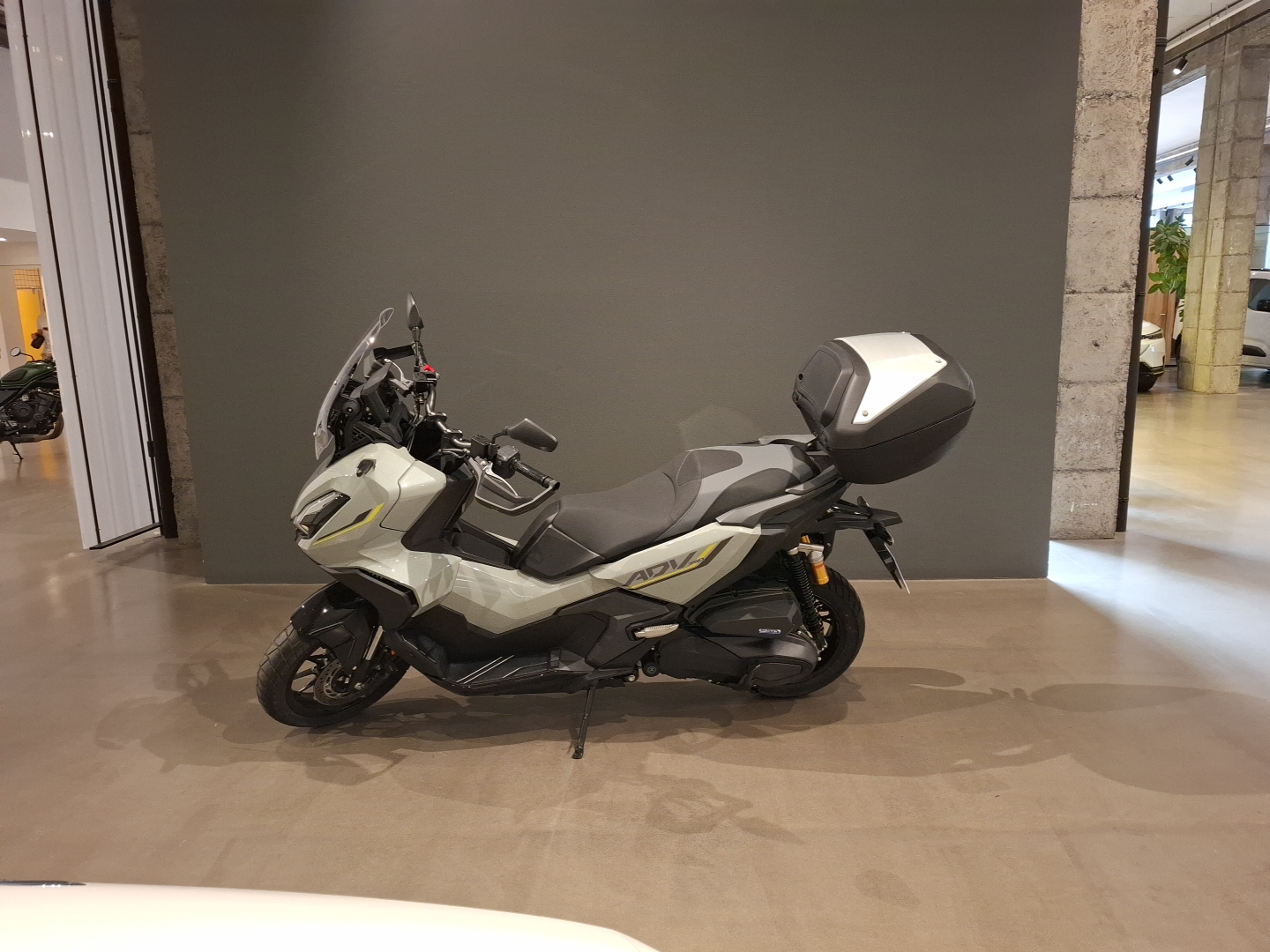 HONDA MOTOS ADV350