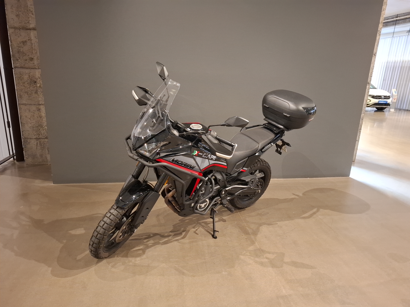 MOTO MORINI X-cape