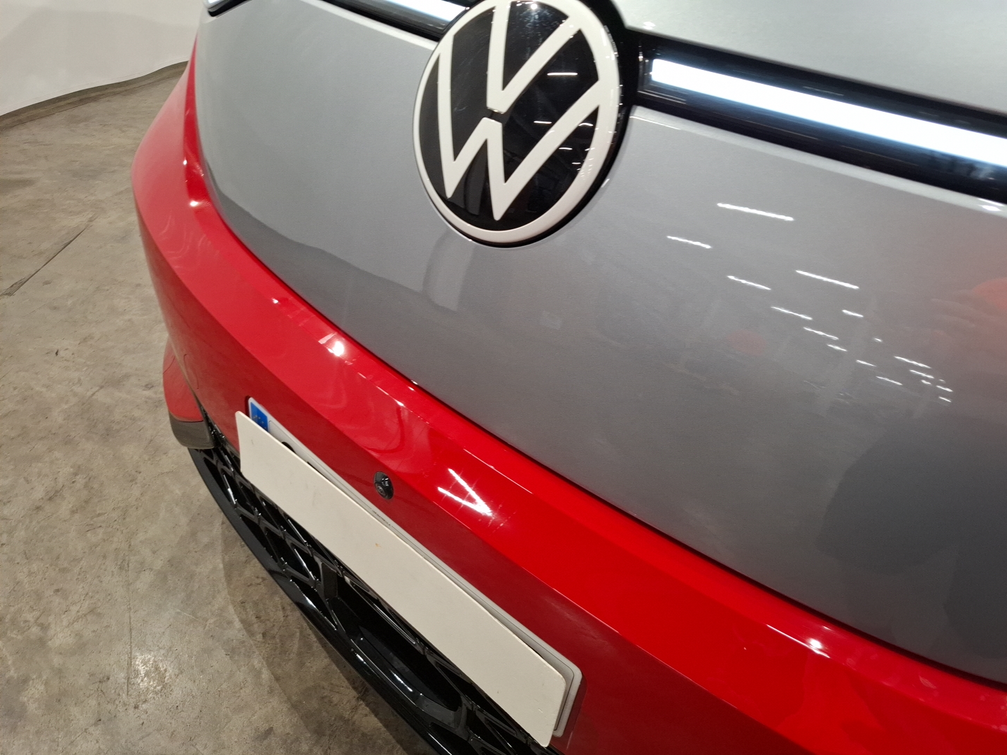 VW COMERCIALES ID. Buzz