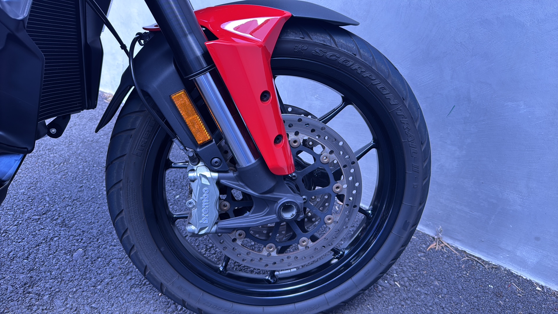DUCATI Multistrada V2