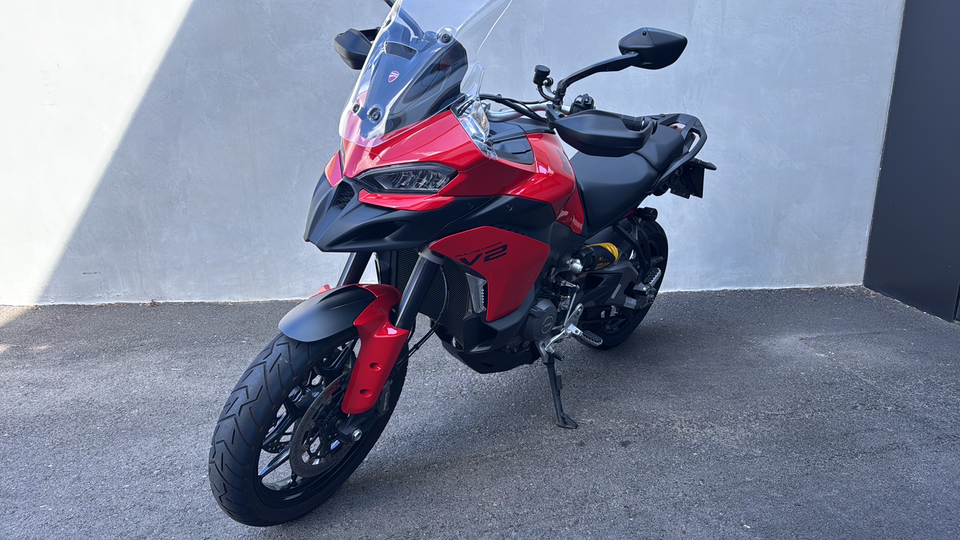 DUCATI Multistrada V2