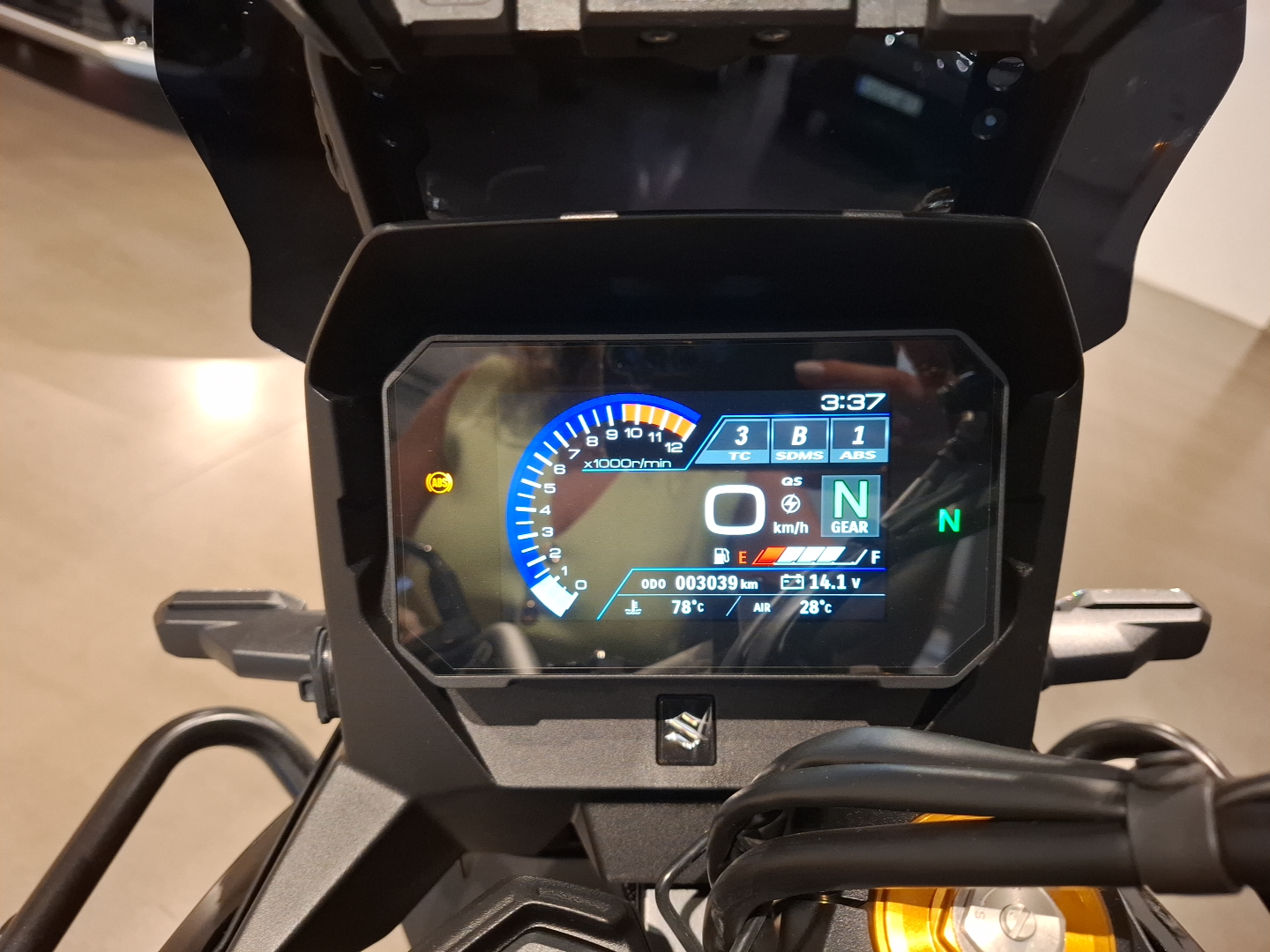 SUZUKI V-Strom