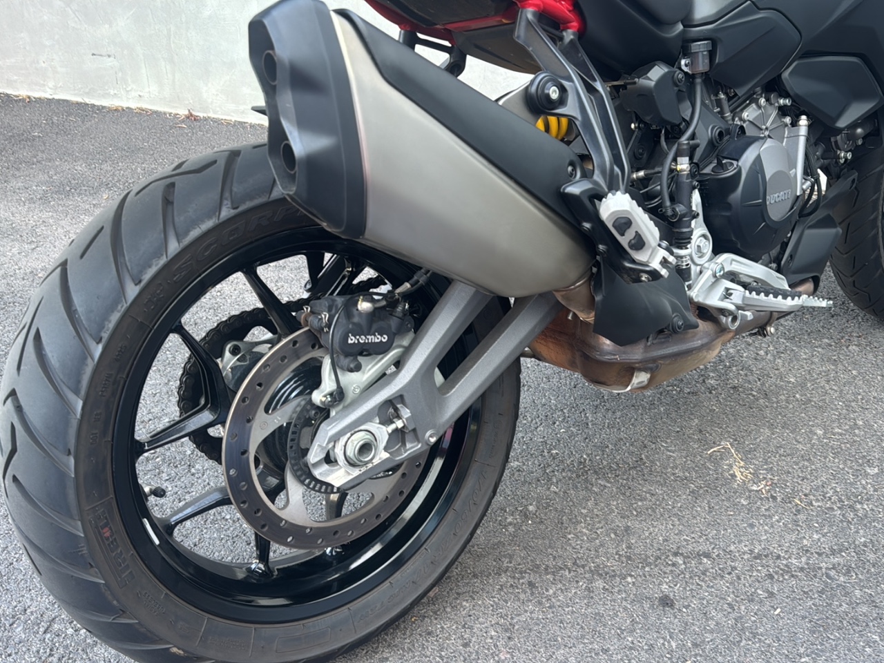 DUCATI Multistrada V2
