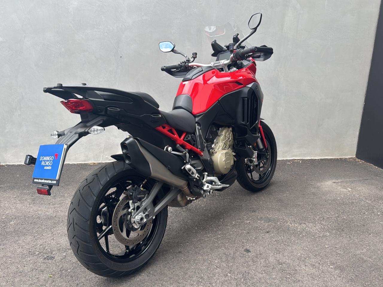 DUCATI Multistrada V4