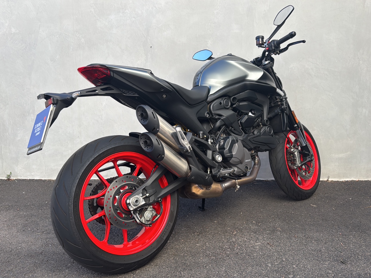 DUCATI Monster 