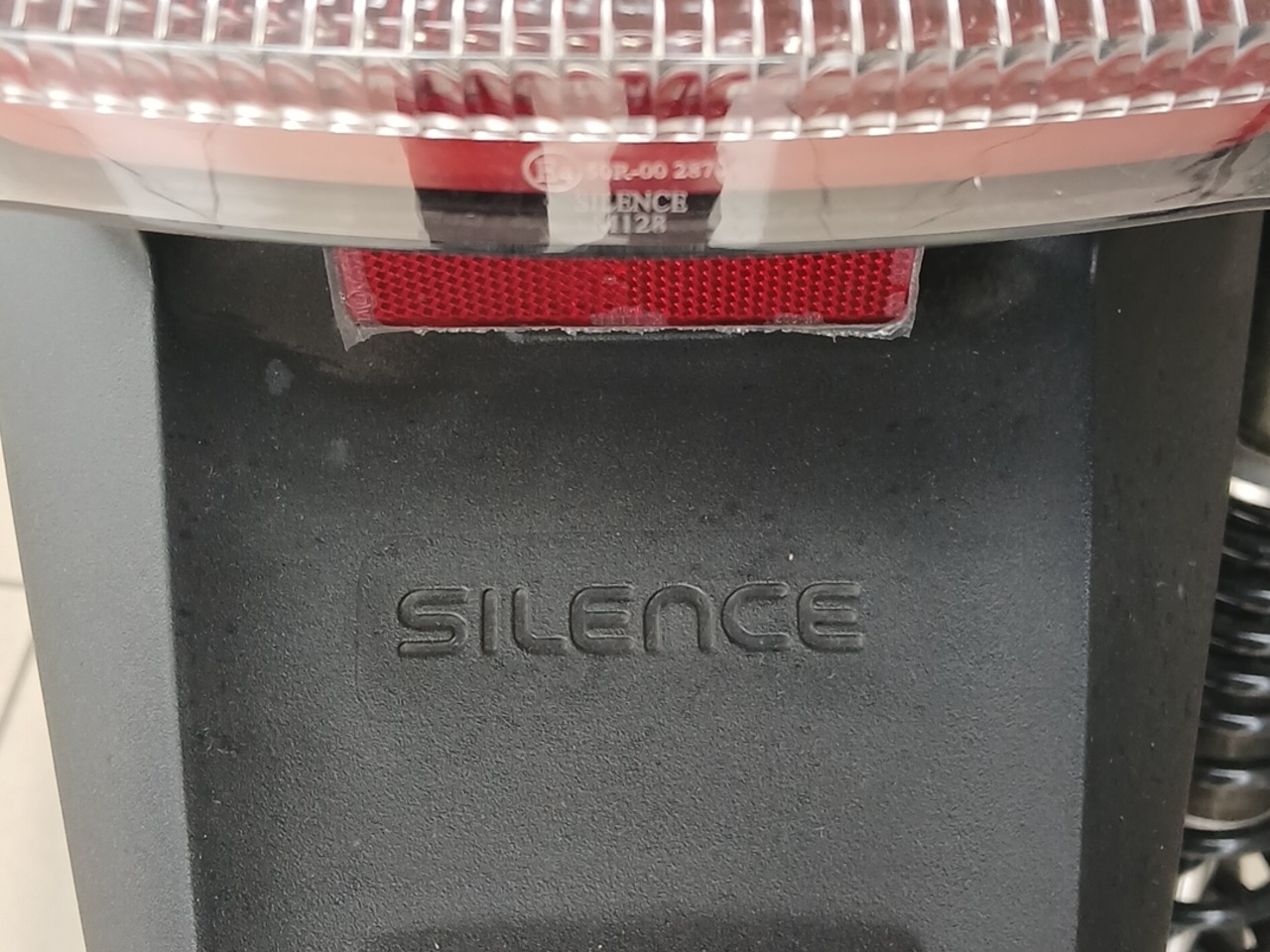 SILENCE S04