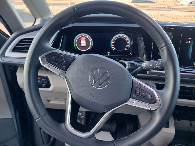 VW COMERCIALES Multivan