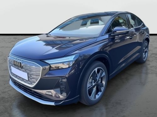 AUDI Q4