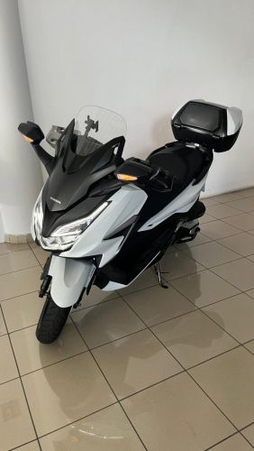 HONDA MOTOS Forza 350