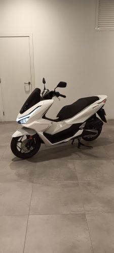 HONDA MOTOS PCX