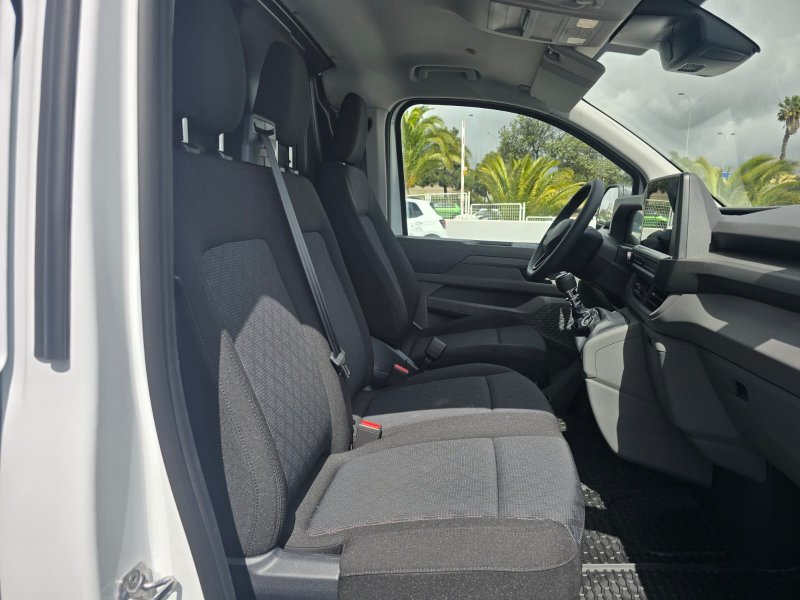 VW COMERCIALES Transporter