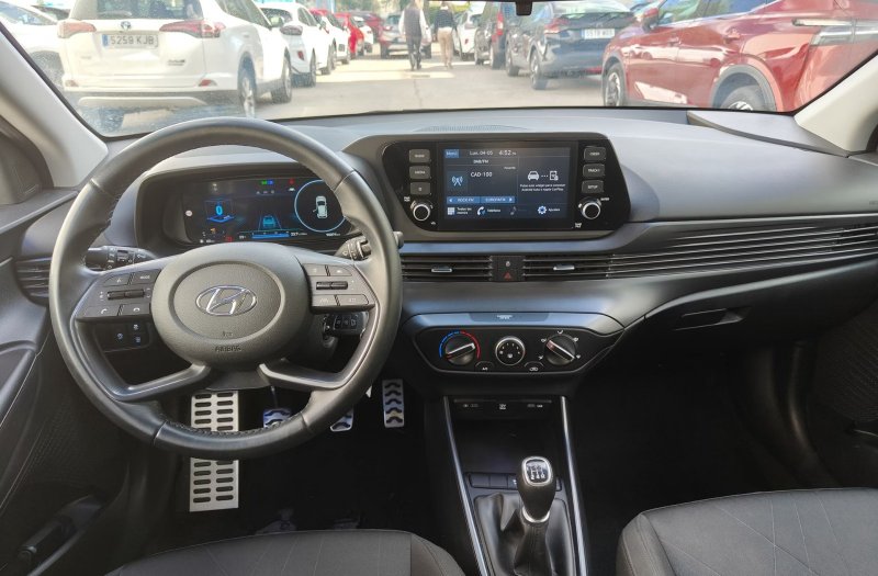 HYUNDAI Bayon