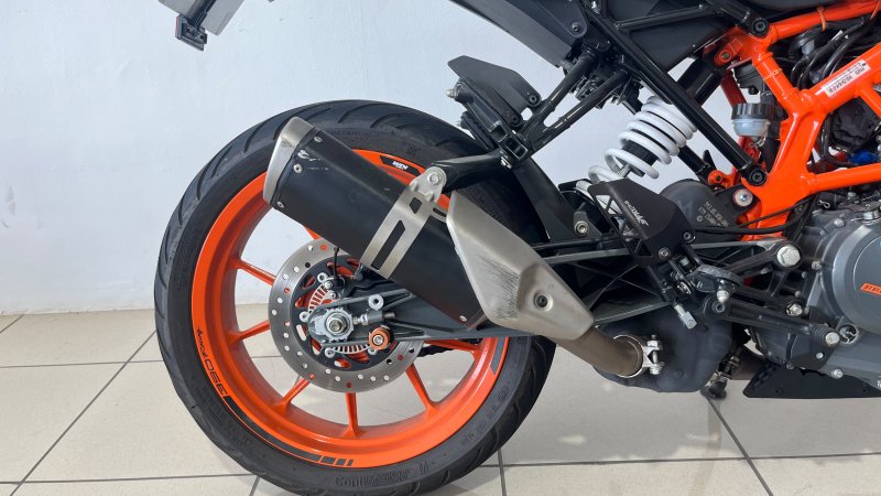 KTM Duke 390
