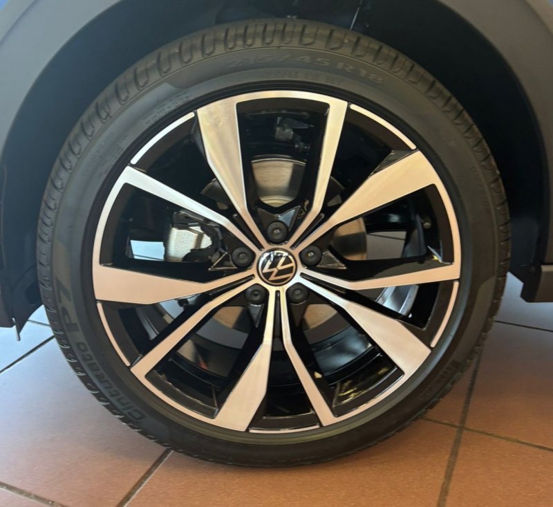 VOLKSWAGEN Taigo