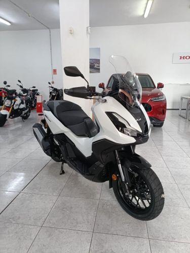 HONDA MOTOS ADV350 MY26