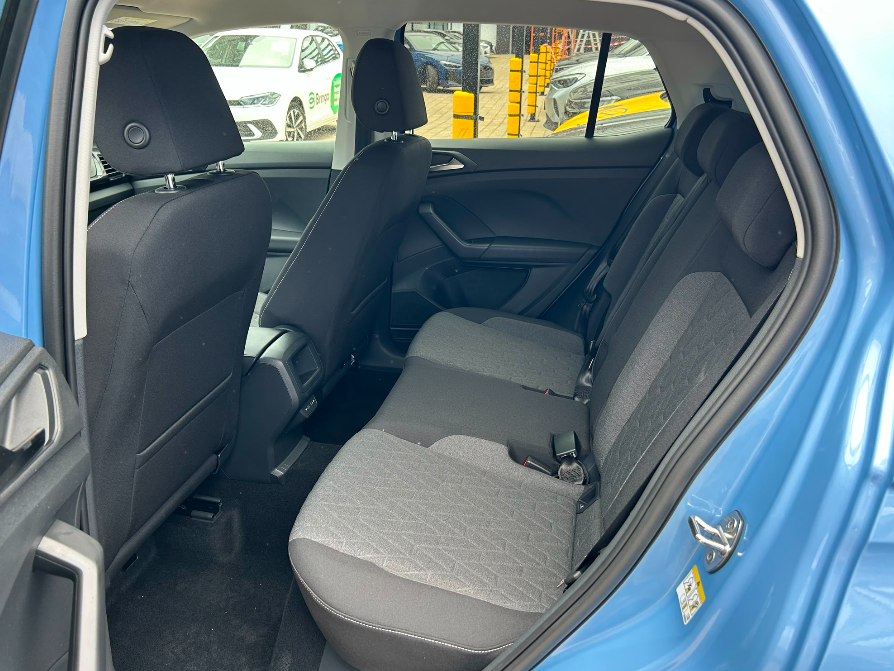 VOLKSWAGEN T-Cross