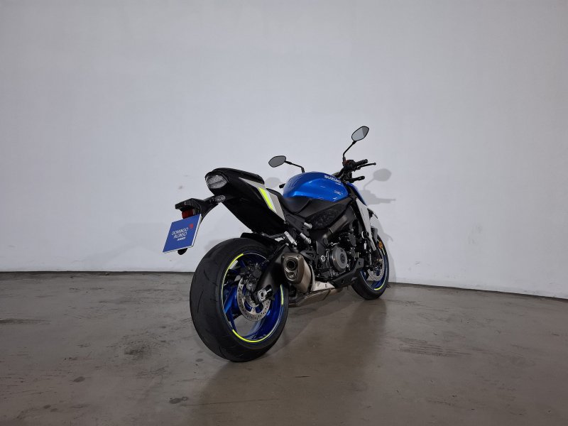 SUZUKI GSX