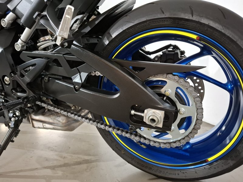 SUZUKI GSX