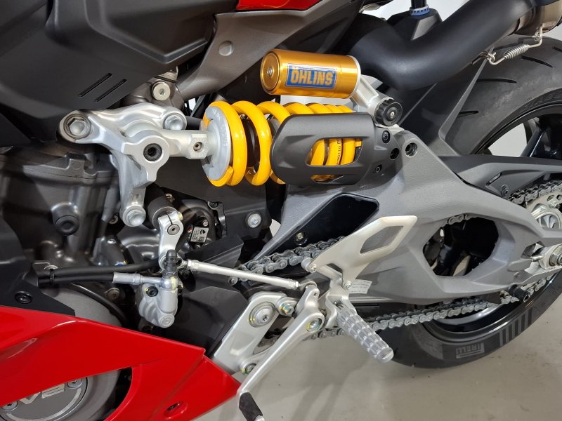 DUCATI Panigale V2