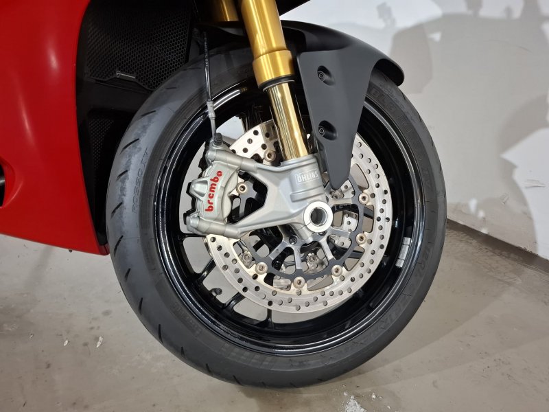 DUCATI Panigale V2