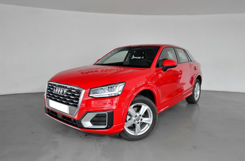 AUDI Q2