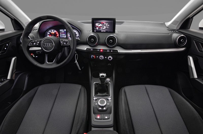 AUDI Q2
