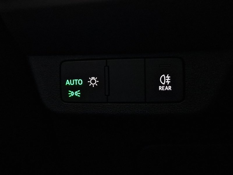 AUDI Q4