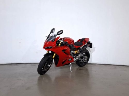 DUCATI Panigale V2